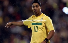 j9九游会官网-稳定输出铸就半场优势，鲍尔全面数据引领球队前行